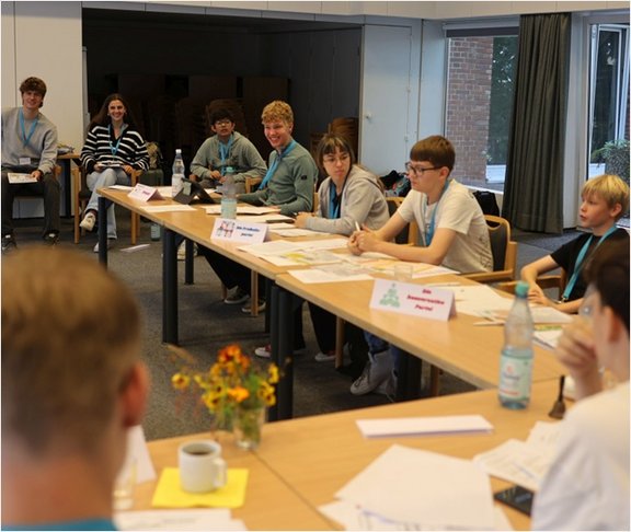 20250911_Planspiel_Demokratie1_N.jpg