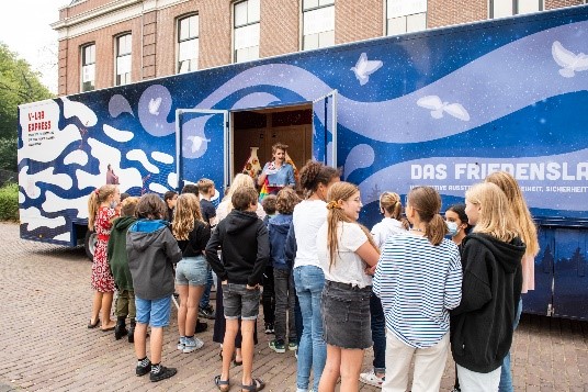 Fotos: Anna van Kooij 202303_Friedenslabor_1.jpg